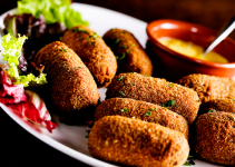 Receita De Bolinho De Feijão Super Fácil 