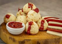Receita de Pão de Queijo com Goiabada Receita de Pão de Queijo com Goiabada