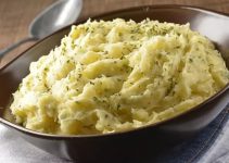 Receita de Purê de Mandioca