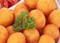Receita de Bolinho de Queijo