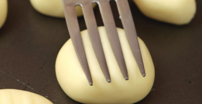 Com 3 ingredientes fiz esta receita que derrete na boca! Muito fácil e gostoso!