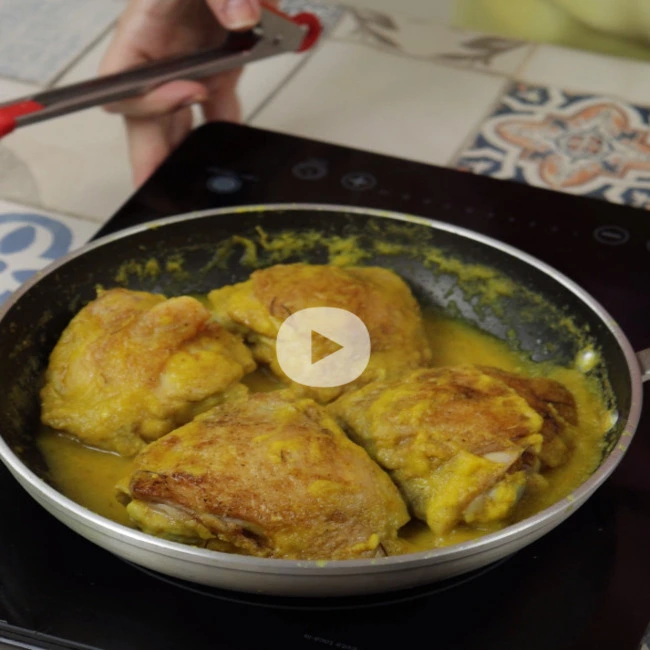 Meu avô me ensinou a cozinhar coxas de frango incrivelmente deliciosas passo5