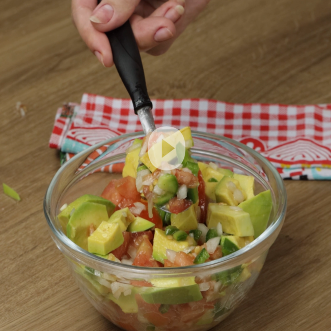 Se você não gosta de abacate, é porque ninguém preparou para você dessa forma passo5