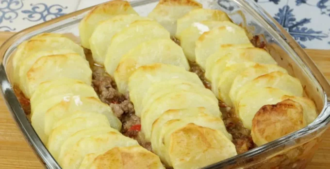 É tão saboroso que eu cozinho 3 vezes por semana! Receita incrível de carne moída e batata
