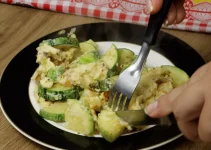 Receita de abobrinha que minha avó fazia! Receita de abobrinha que minha avó fazia!